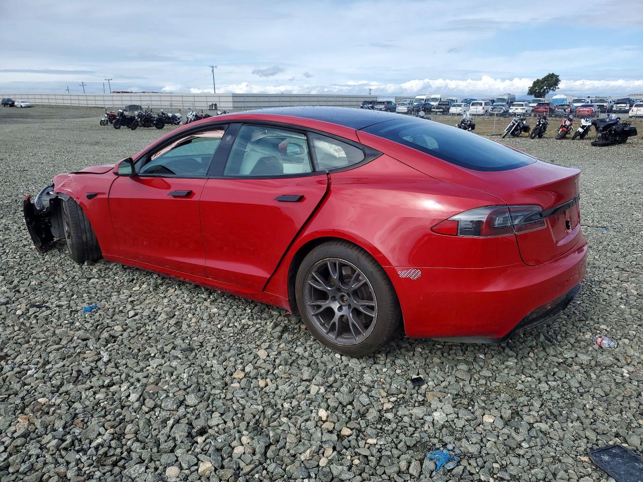 2021 TESLA MODEL S — снимка 2