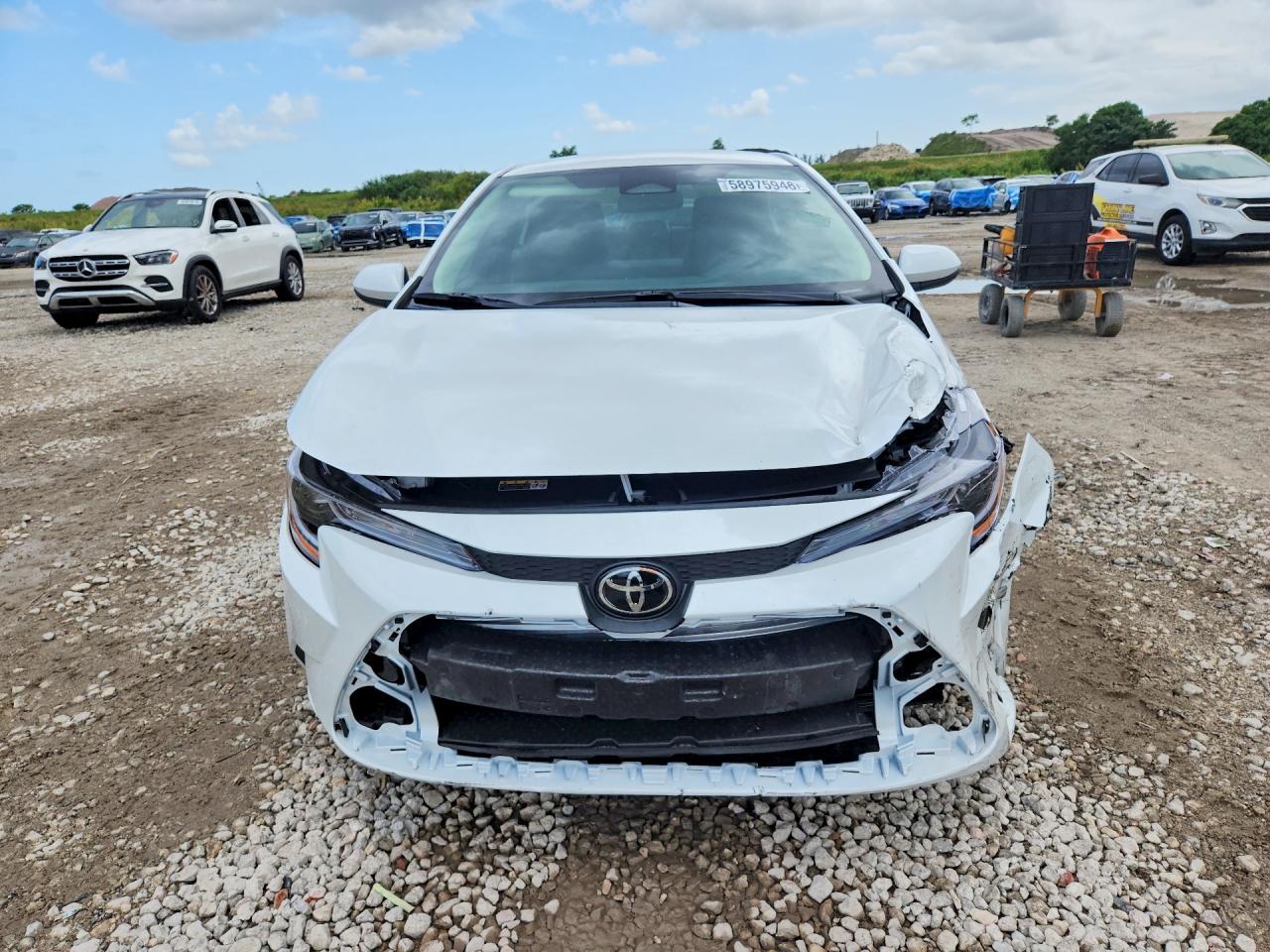 2026 TOYOTA COROLLA LE — снимка 5