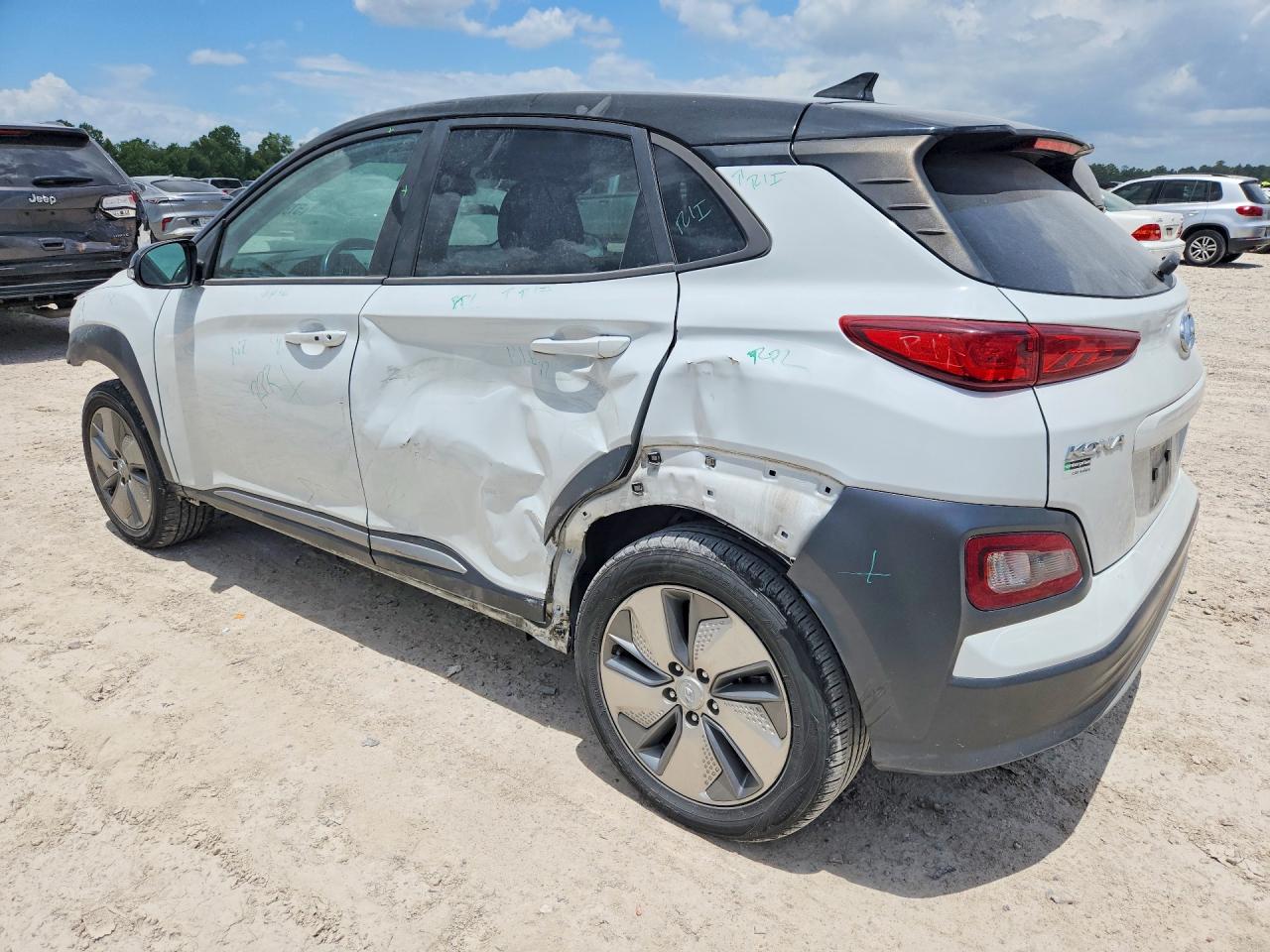 2021 HYUNDAI KONA SEL — снимка 2