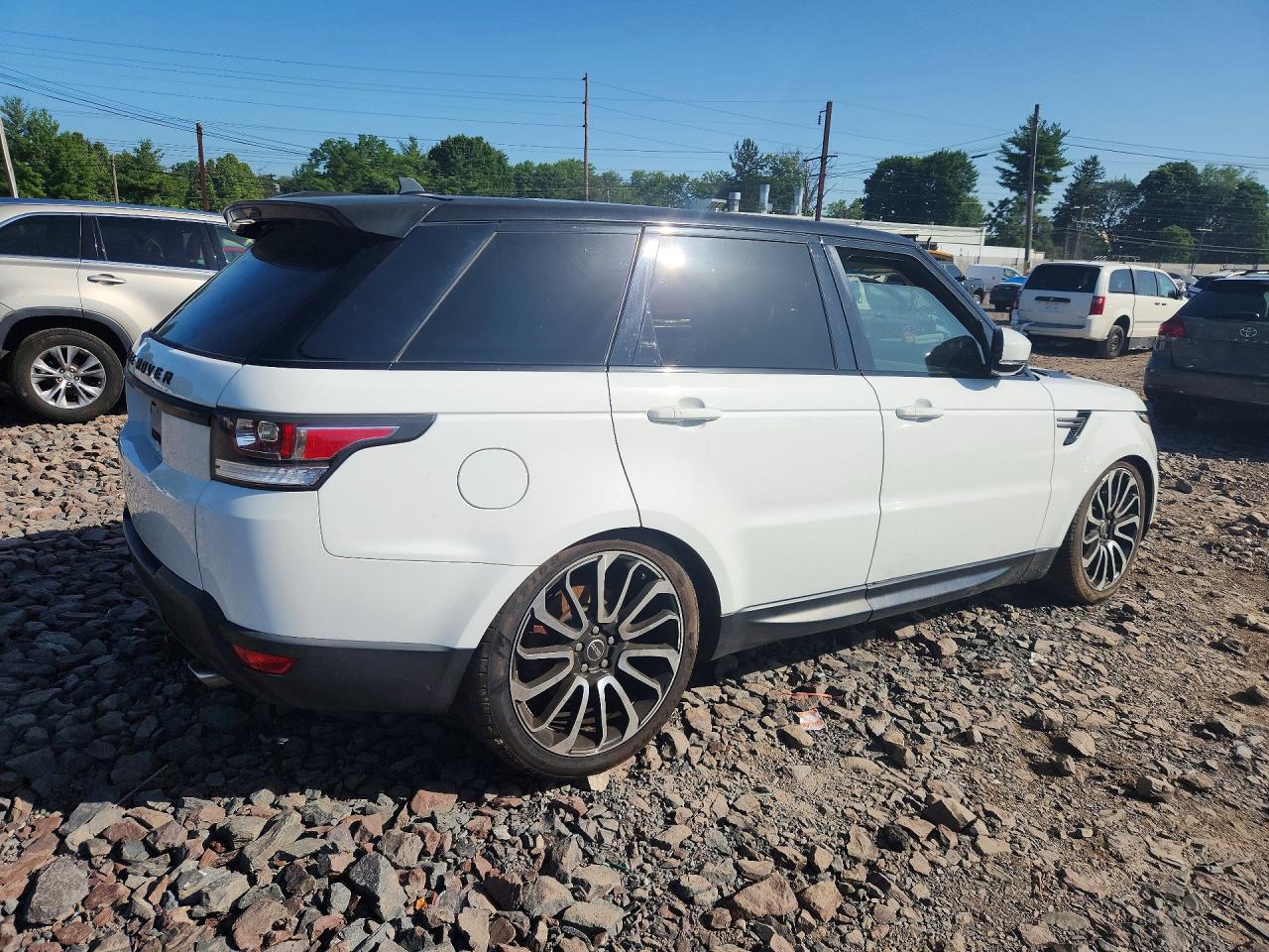 2016 LAND ROVER RANGE ROVER SPORT SE — снимка 3