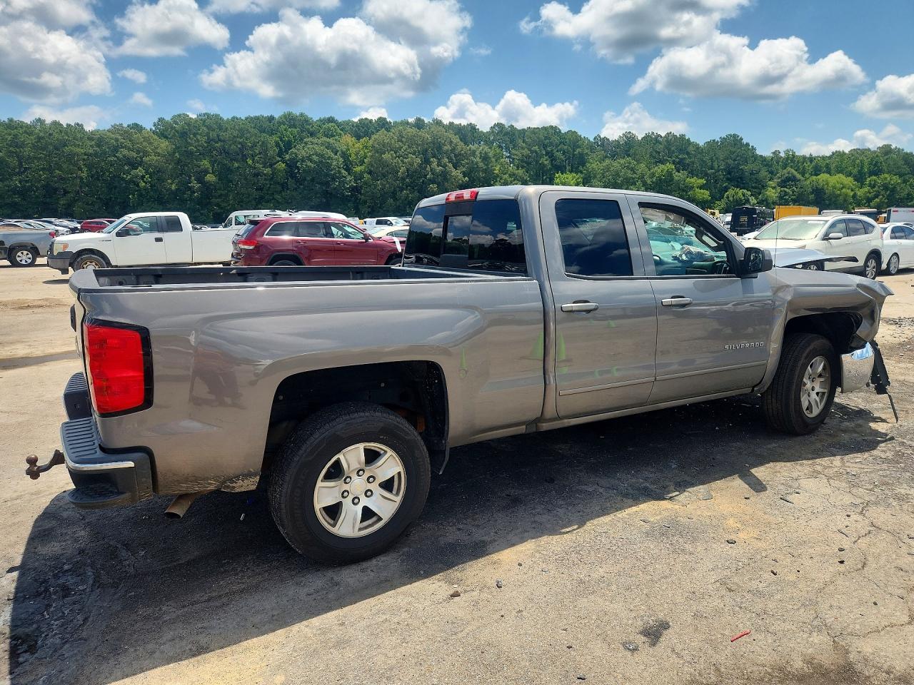 2017 CHEVROLET SILVERADO C1500 LT — снимка 3