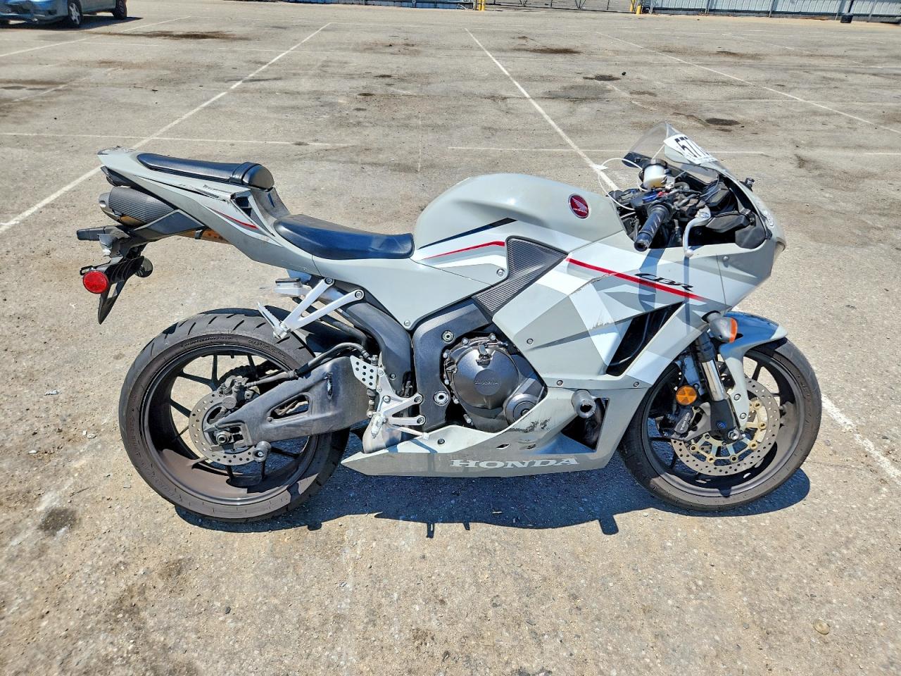 2026 HONDA CBR600 RR