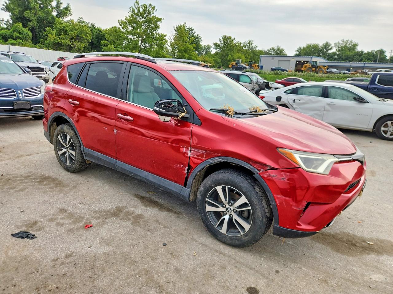 2017 TOYOTA RAV4 XLE — снимка 4