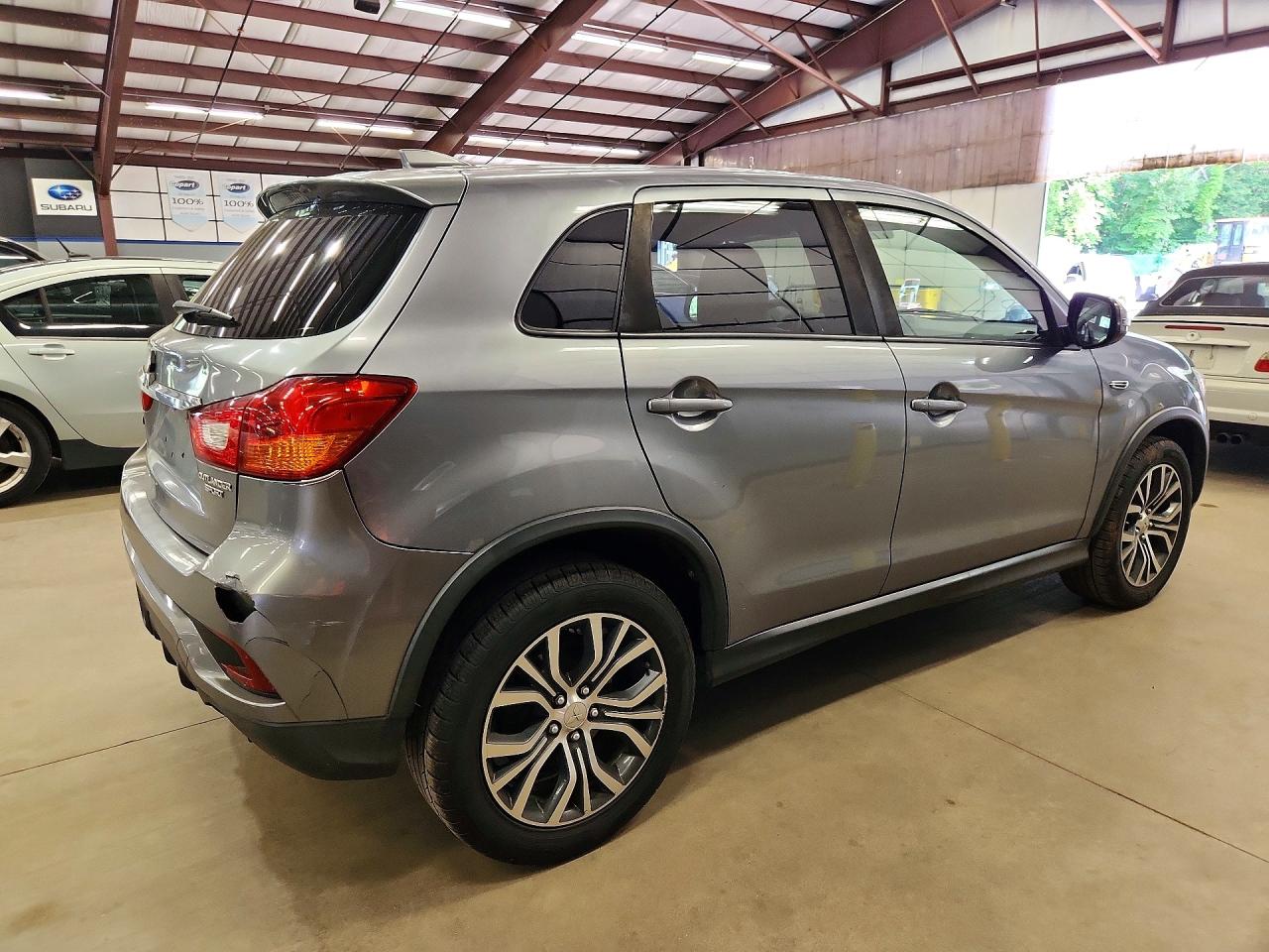 2018 MITSUBISHI OUTLANDER SPORT ES — снимка 3