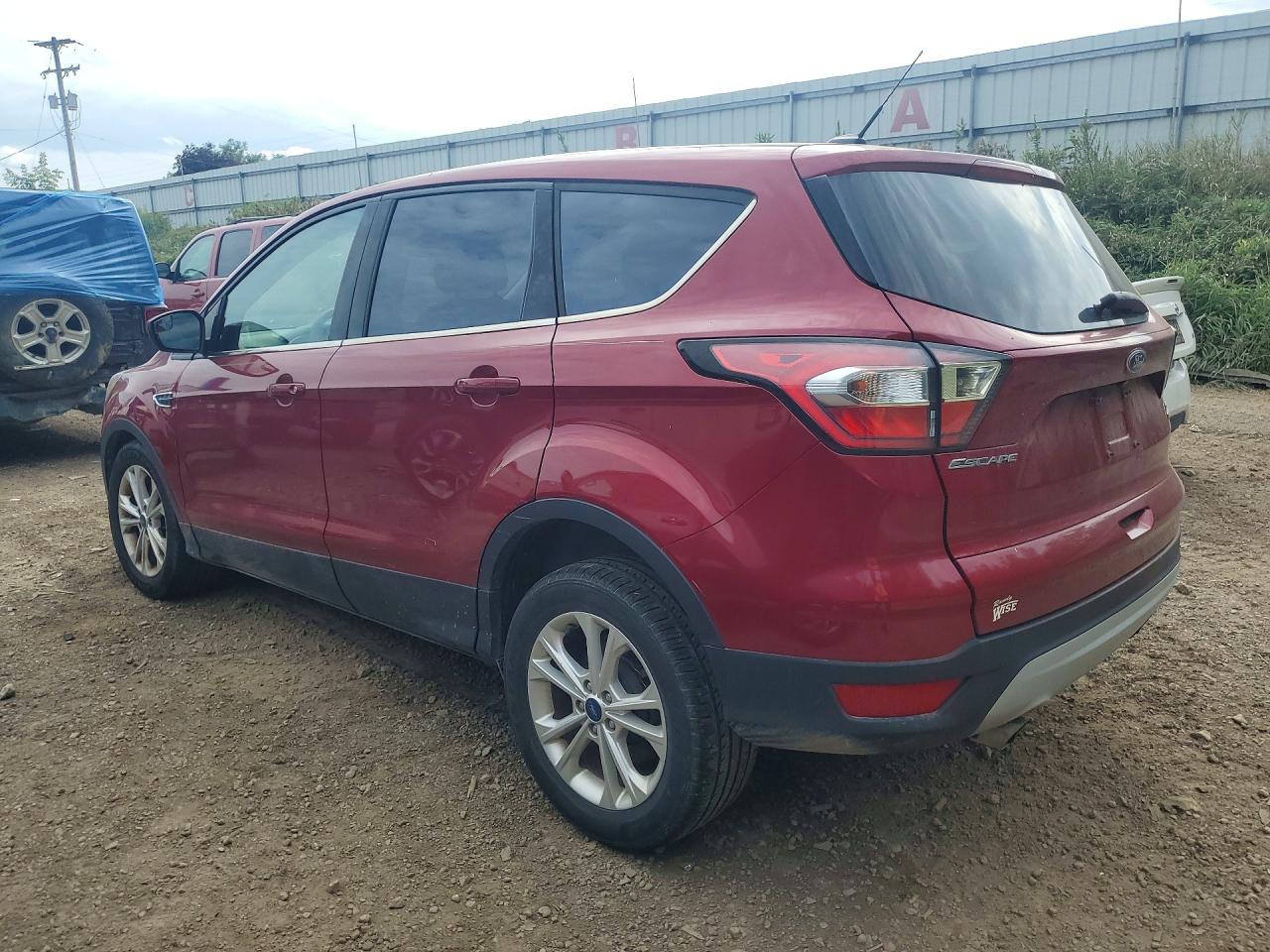 2017 FORD ESCAPE SE — снимка 2