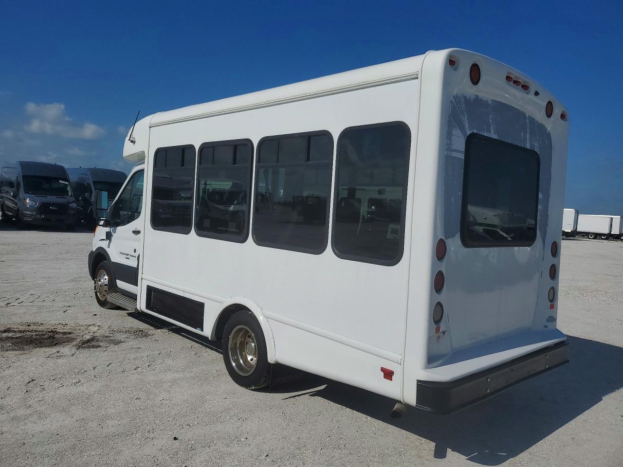 2021 FORD TRANSIT T-350 HD — снимка 2