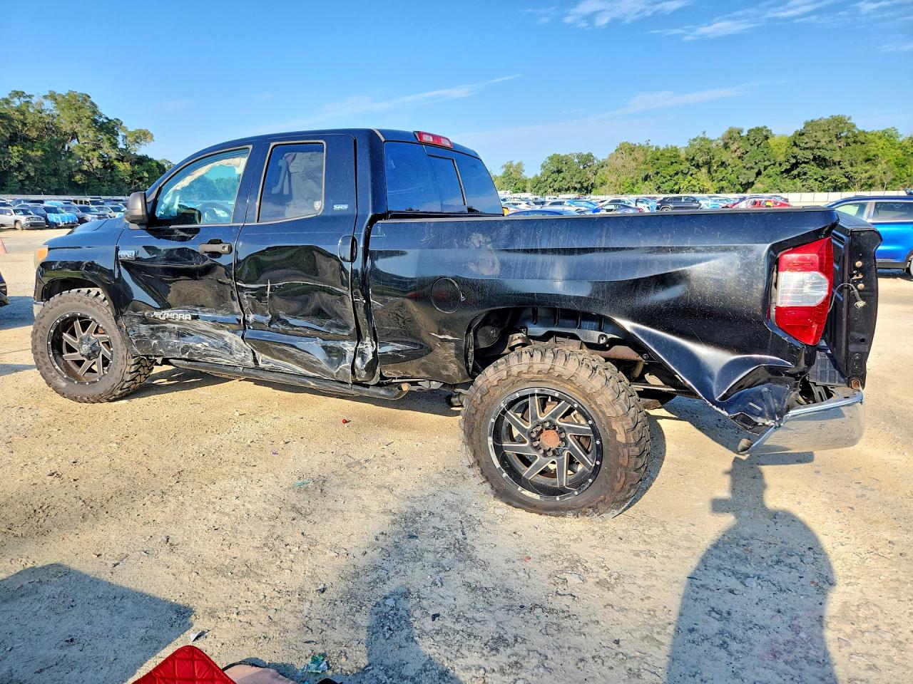 2015 TOYOTA TUNDRA SR5 — снимка 2