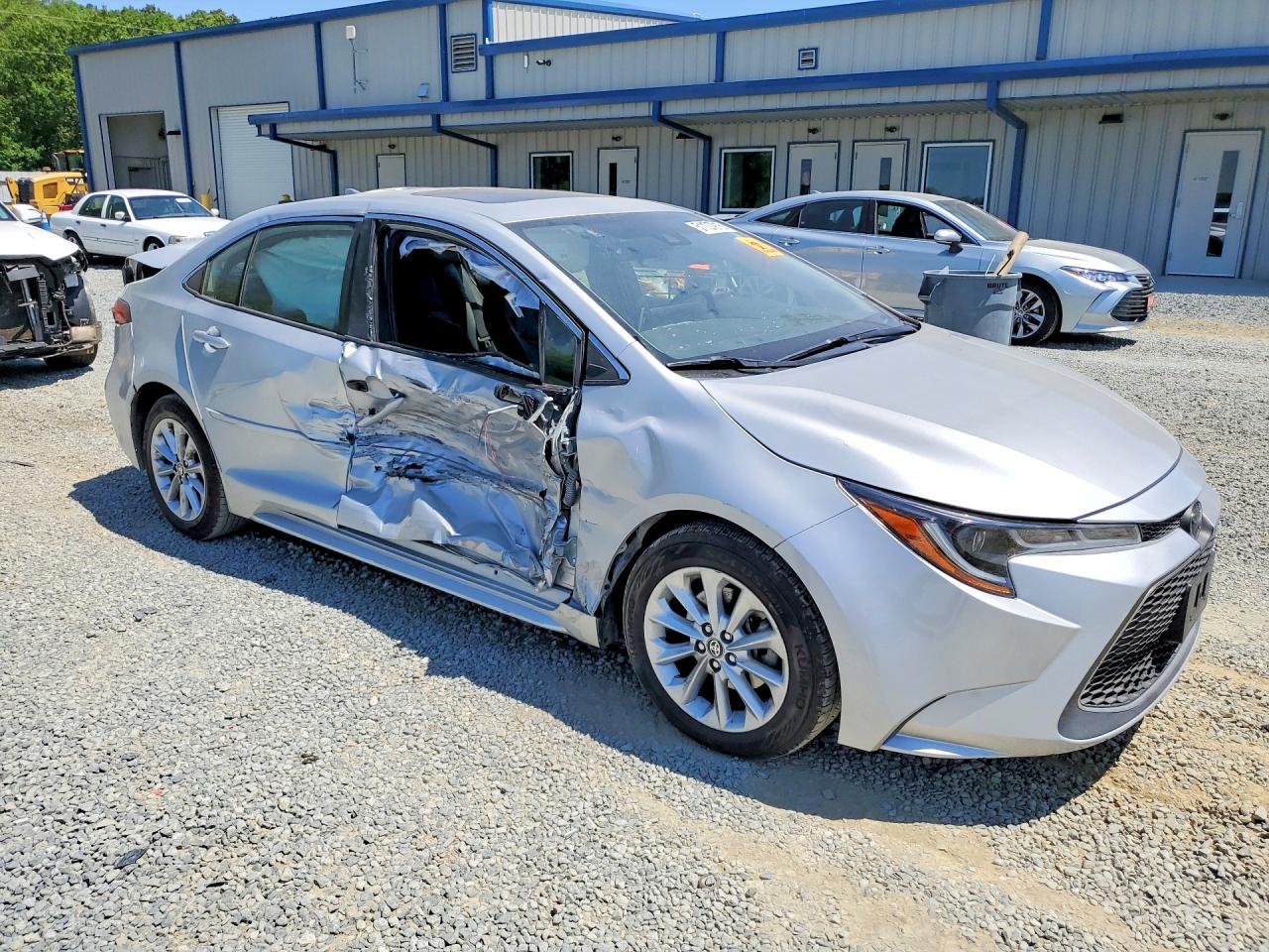 2022 TOYOTA COROLLA XLE — снимка 4