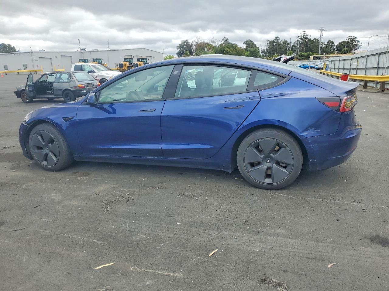 2023 TESLA MODEL 3 — снимка 2