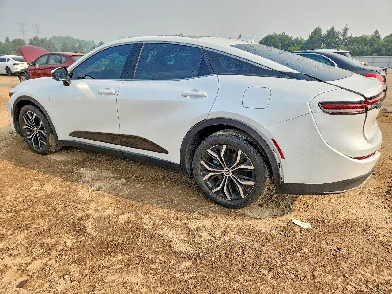 2023 TOYOTA CROWN LIMITED — снимка 2