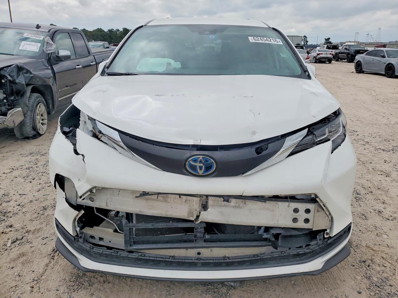 2021 TOYOTA SIENNA LE — снимка 5