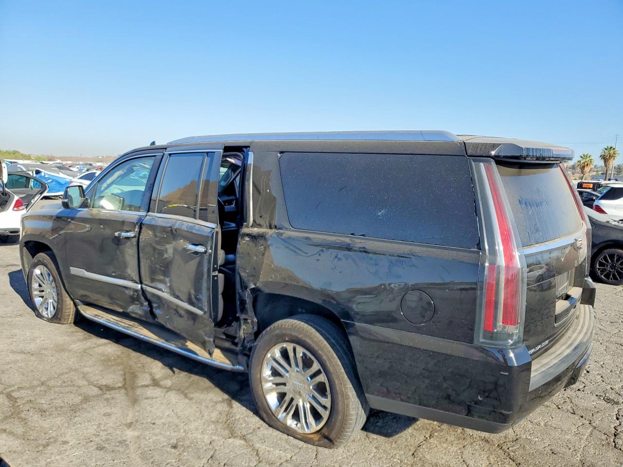2020 CADILLAC ESCALADE ESV — снимка 2