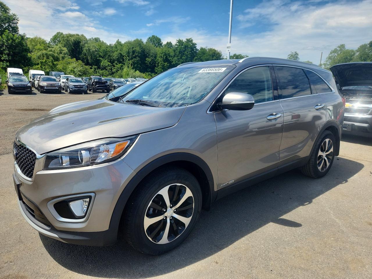 2016 KIA SORENTO EX