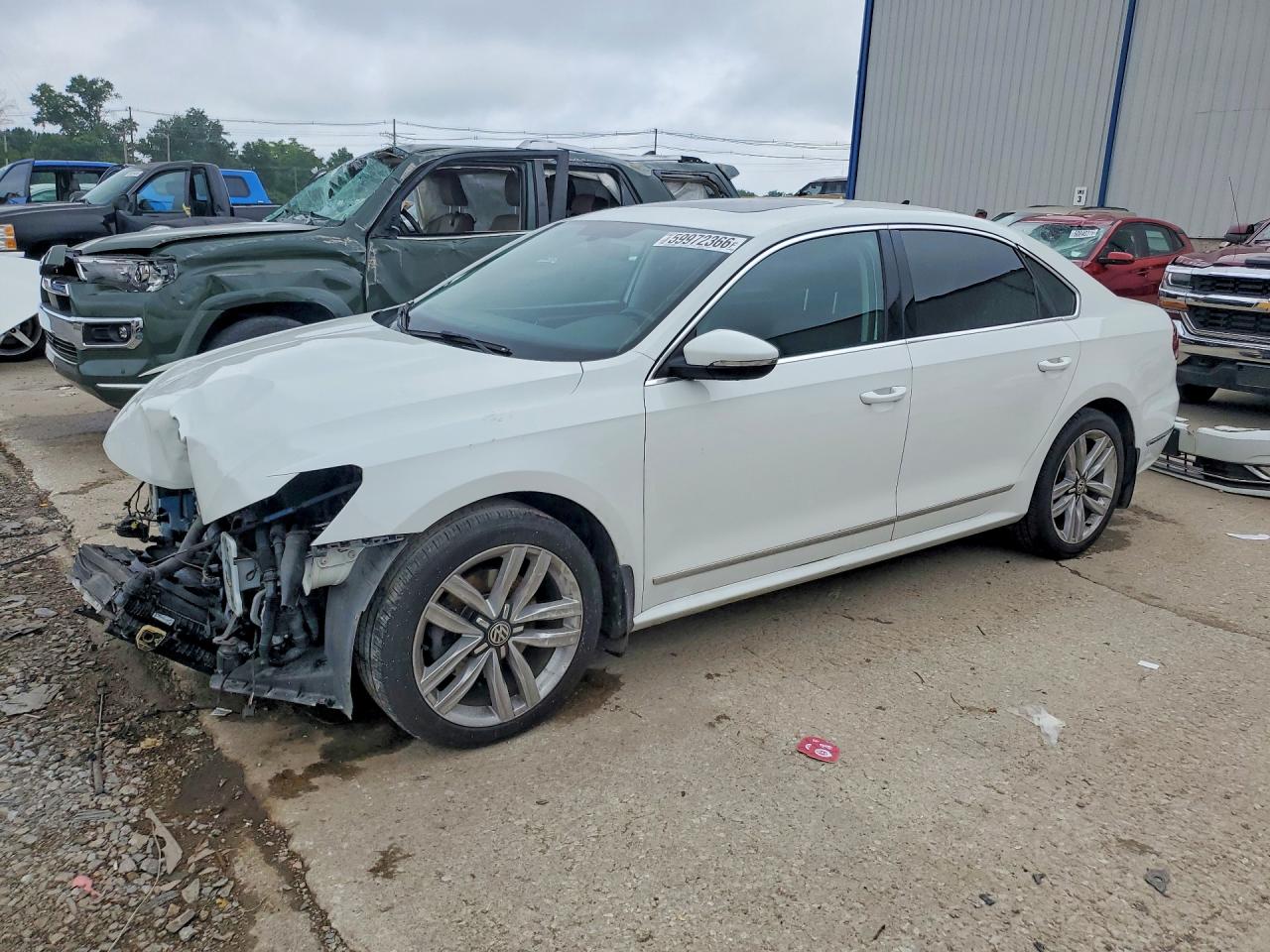 2017 VOLKSWAGEN PASSAT SE