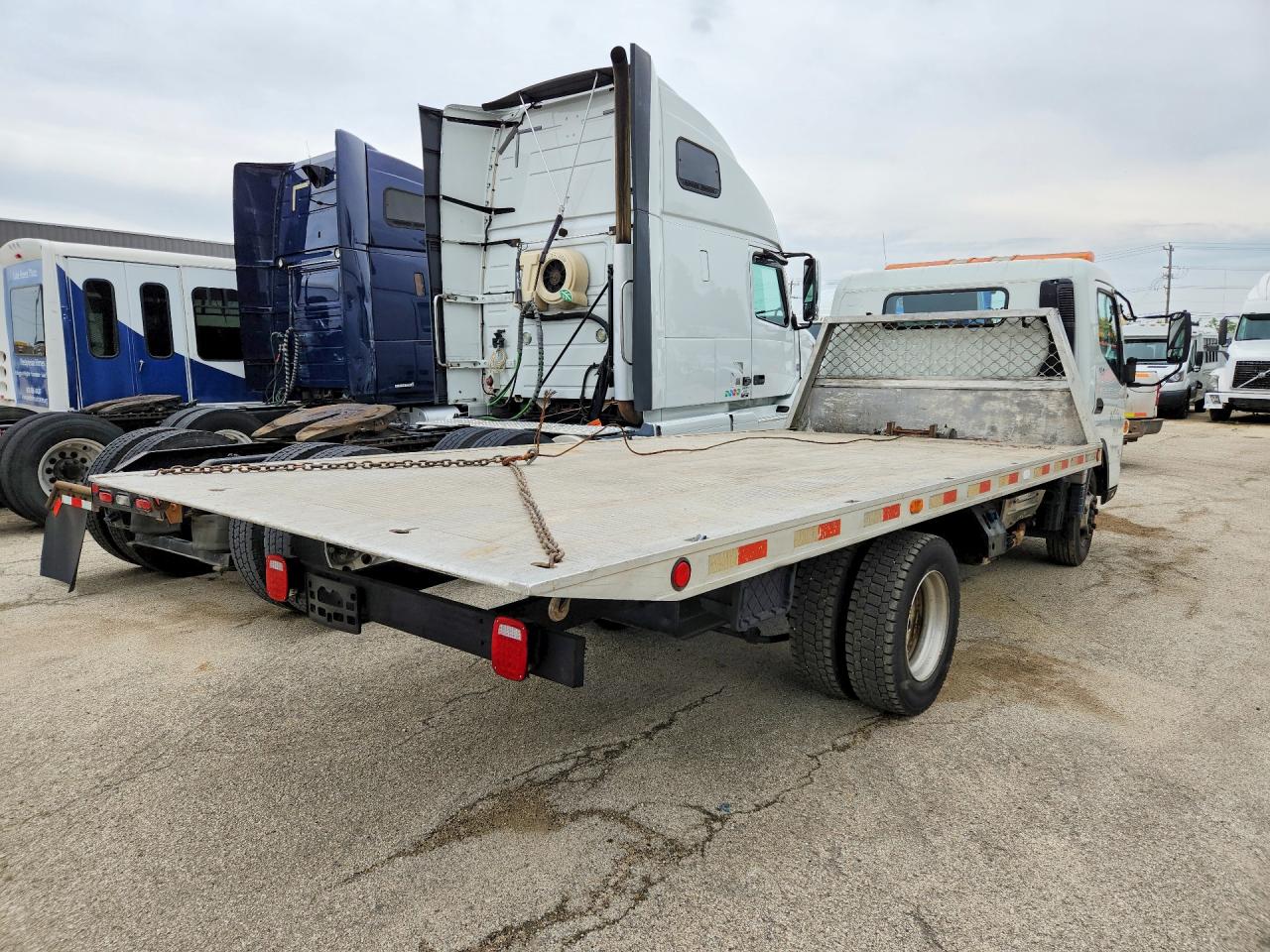 2017 MITSUBISHI FUSO FE — снимка 3