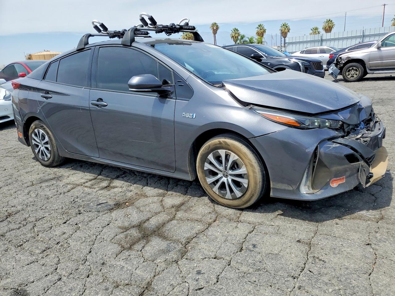 2020 TOYOTA PRIUS PRIME LE — снимка 4
