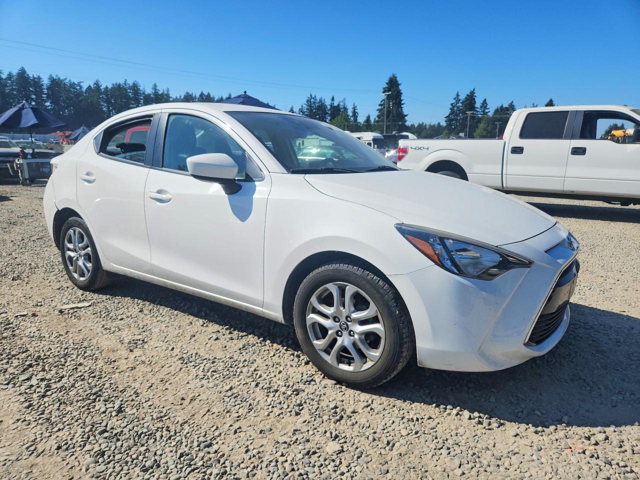 2017 TOYOTA YARIS IA BASE — снимка 4