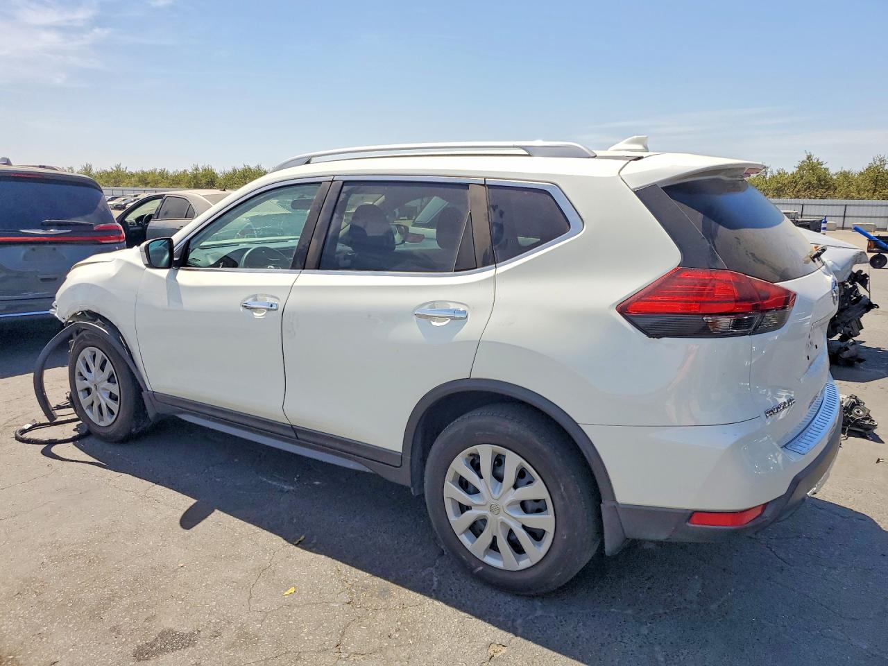 2017 NISSAN ROGUE S — снимка 2
