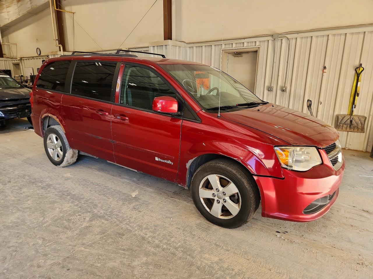 2015 DODGE GRAND CARAVAN SXT — снимка 4