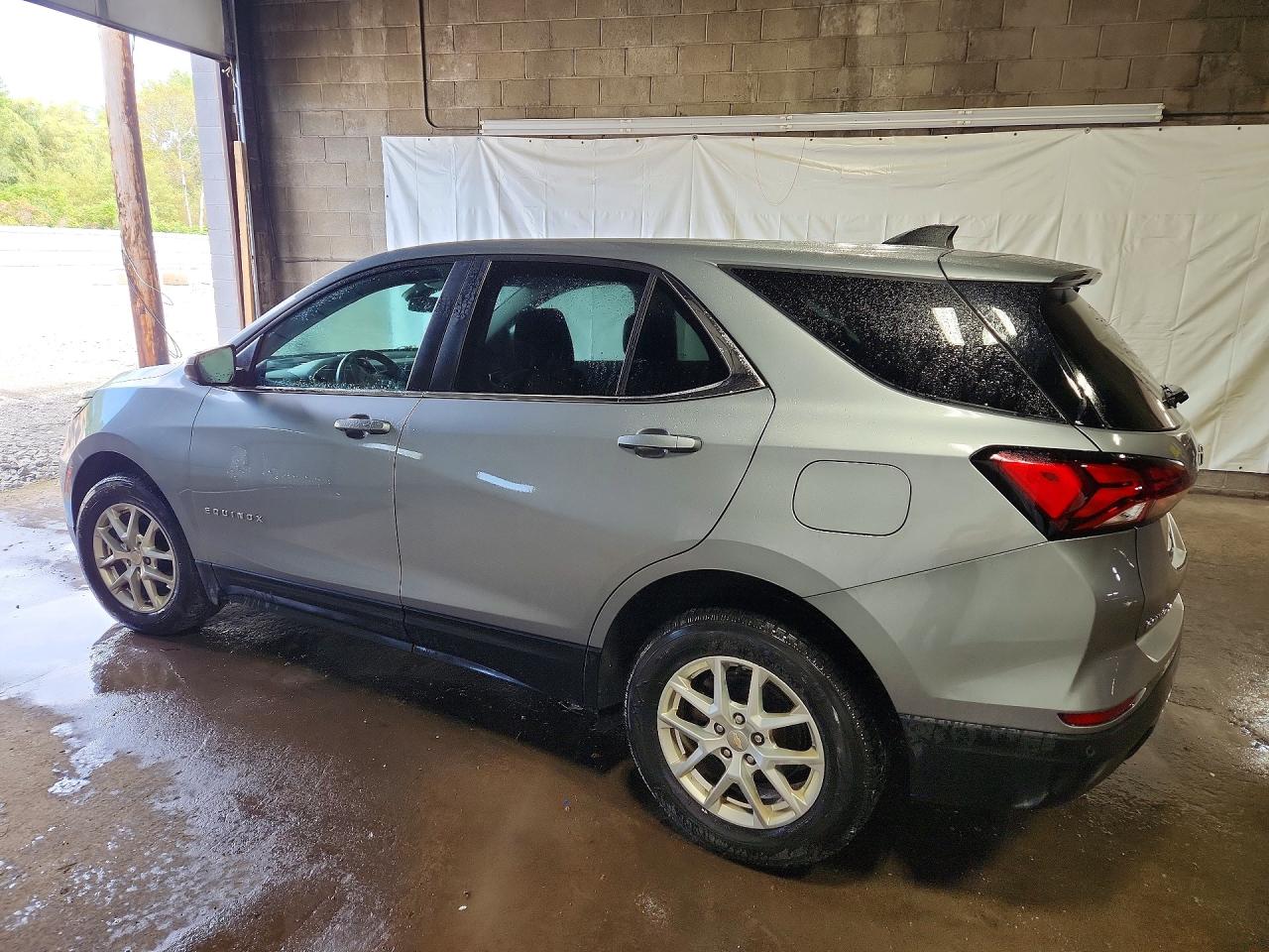 2023 CHEVROLET EQUINOX LT — снимка 2