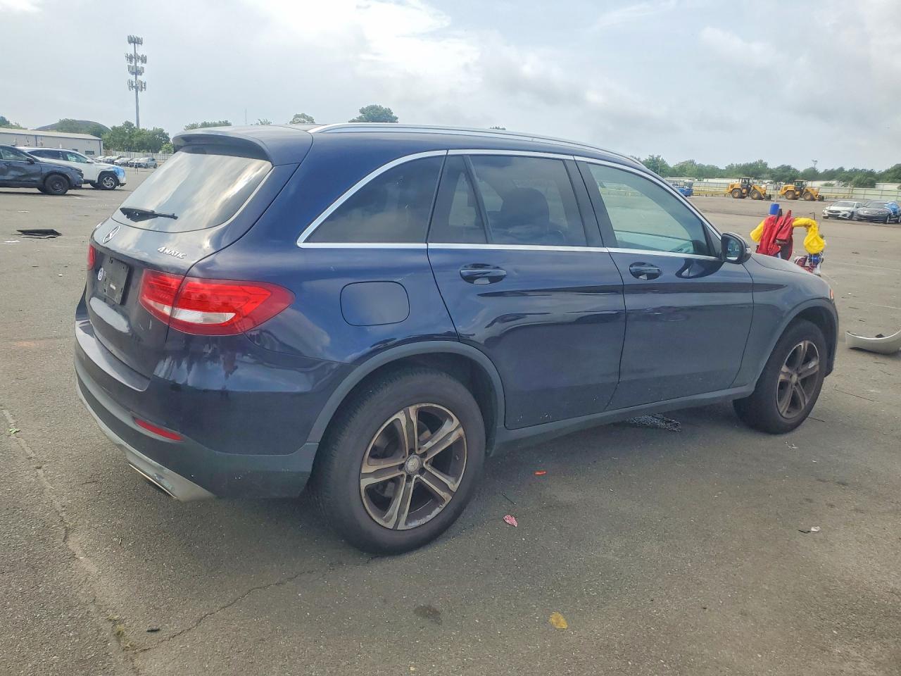 2016 MERCEDES-BENZ GLC 300 4MATIC — снимка 3