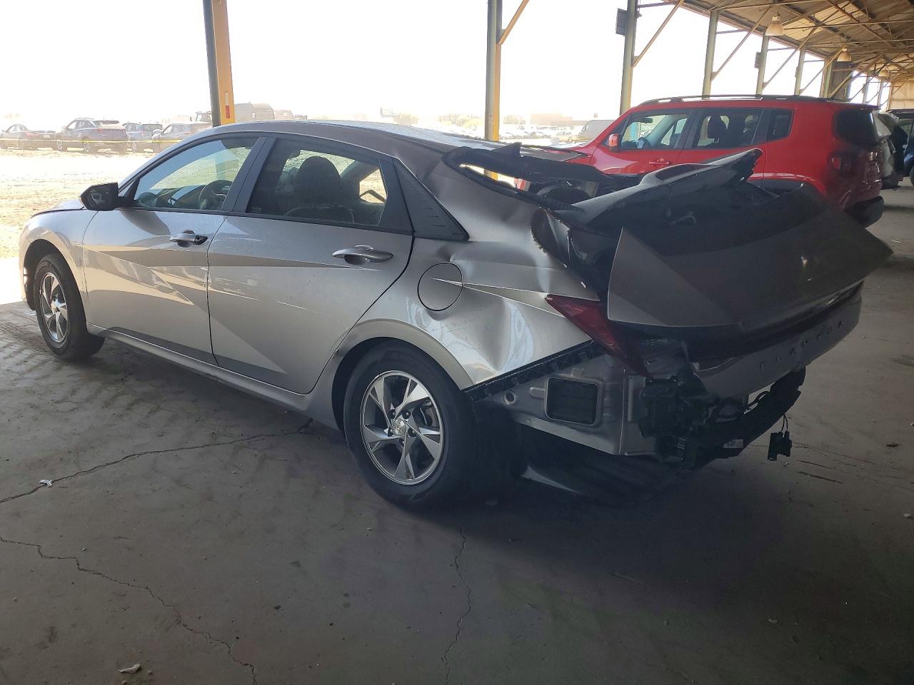 2021 HYUNDAI ELANTRA SE — снимка 2