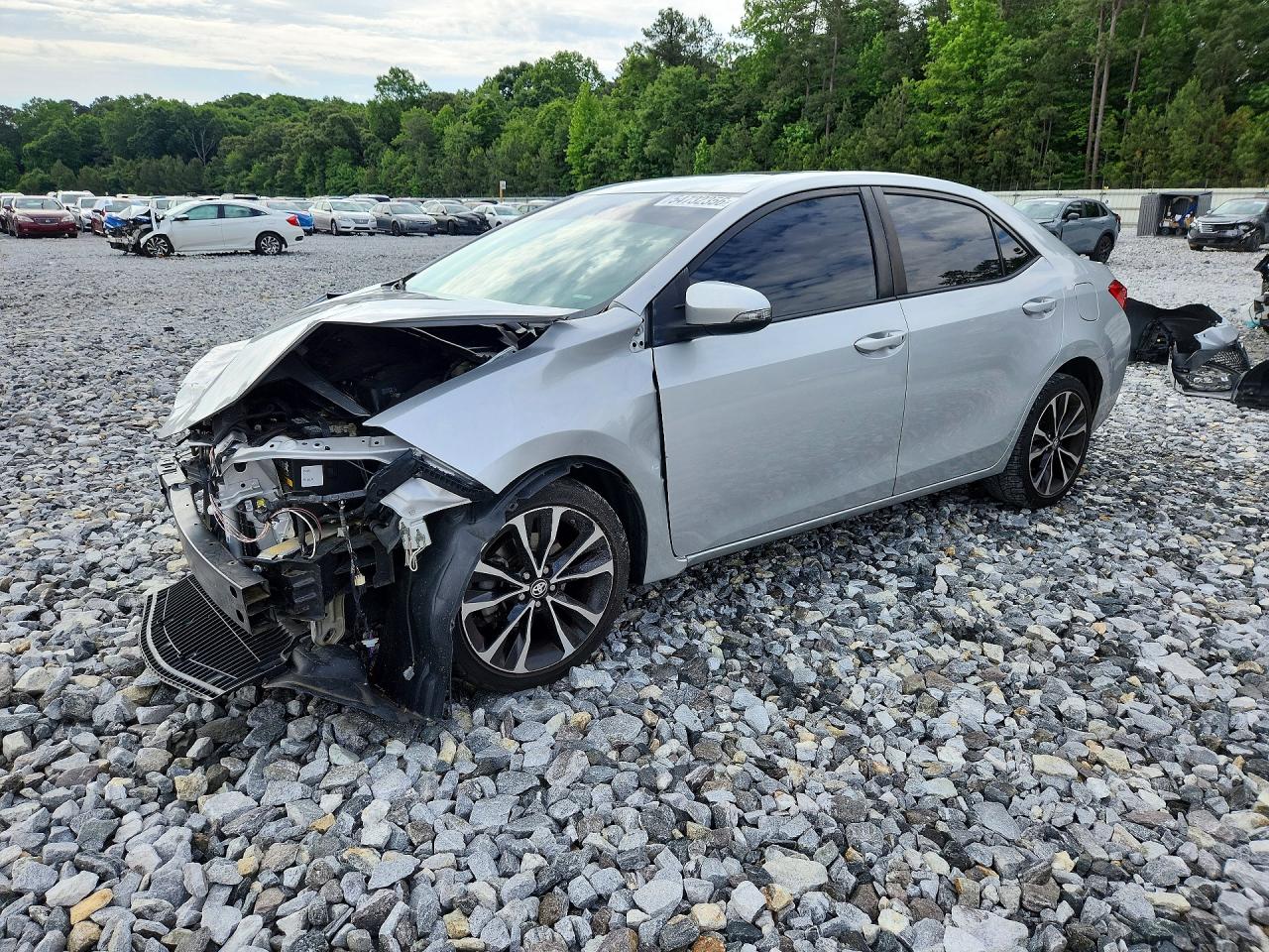 2019 TOYOTA COROLLA SE