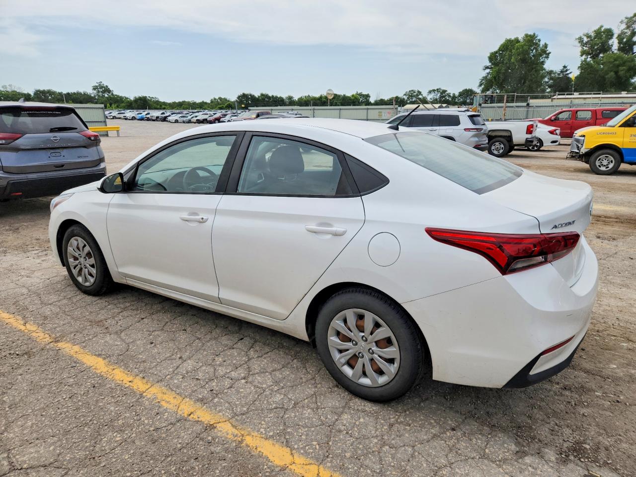 2019 HYUNDAI ACCENT SE — снимка 2