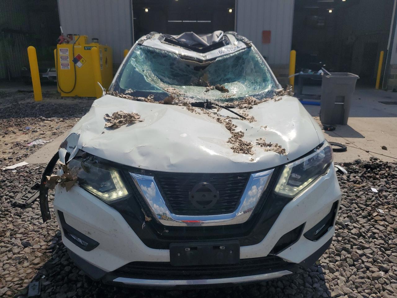 2017 NISSAN ROGUE SV — снимка 5