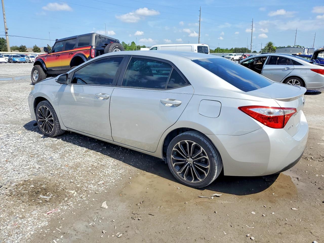 2015 TOYOTA COROLLA S PLUS — снимка 2
