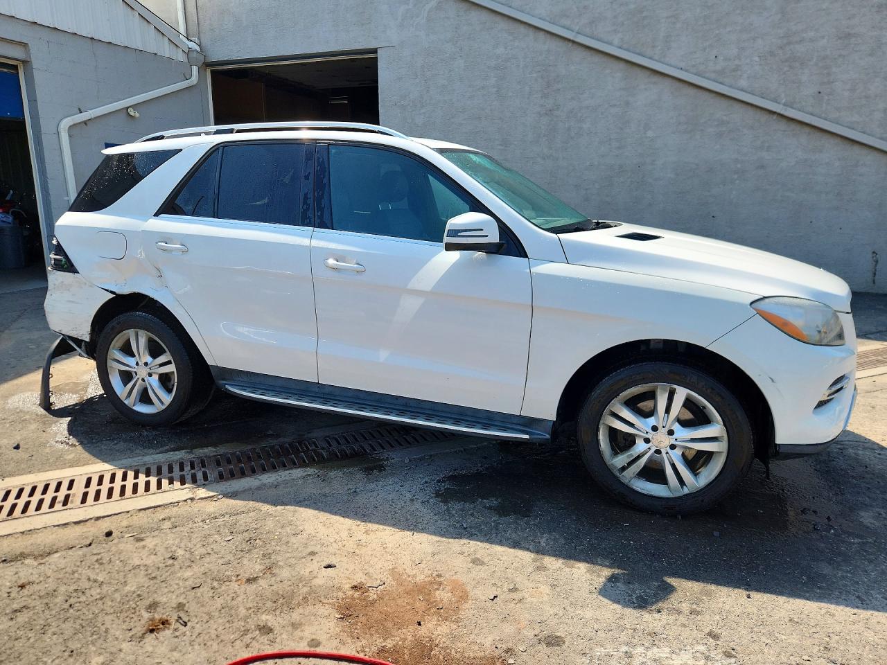 2015 MERCEDES-BENZ ML 350 4MATIC — снимка 4