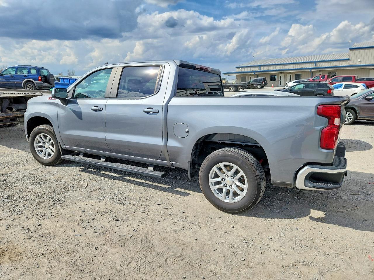 2021 CHEVROLET SILVERADO K1500 LT — снимка 2