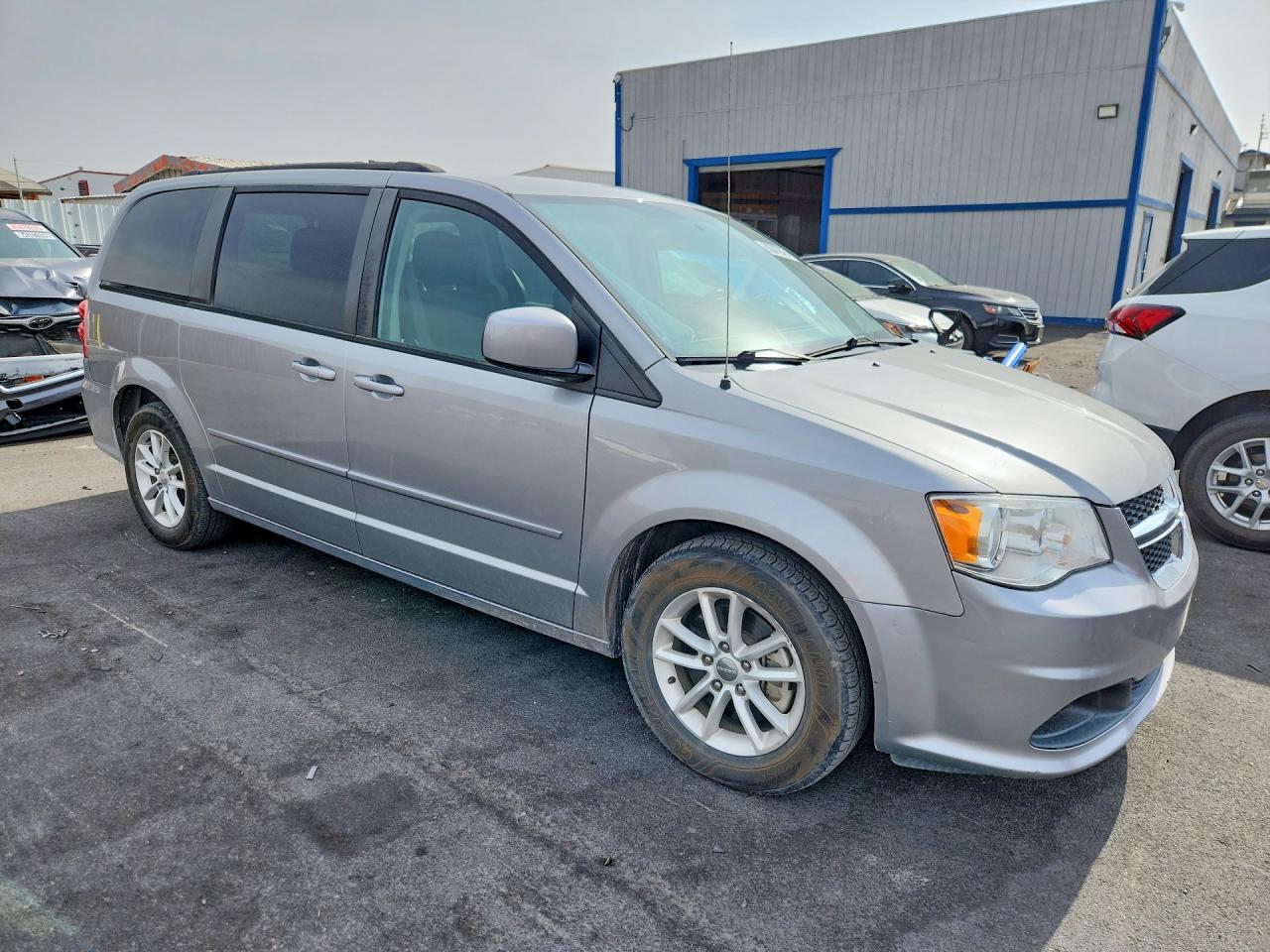 2016 DODGE GRAND CARAVAN SXT — снимка 4