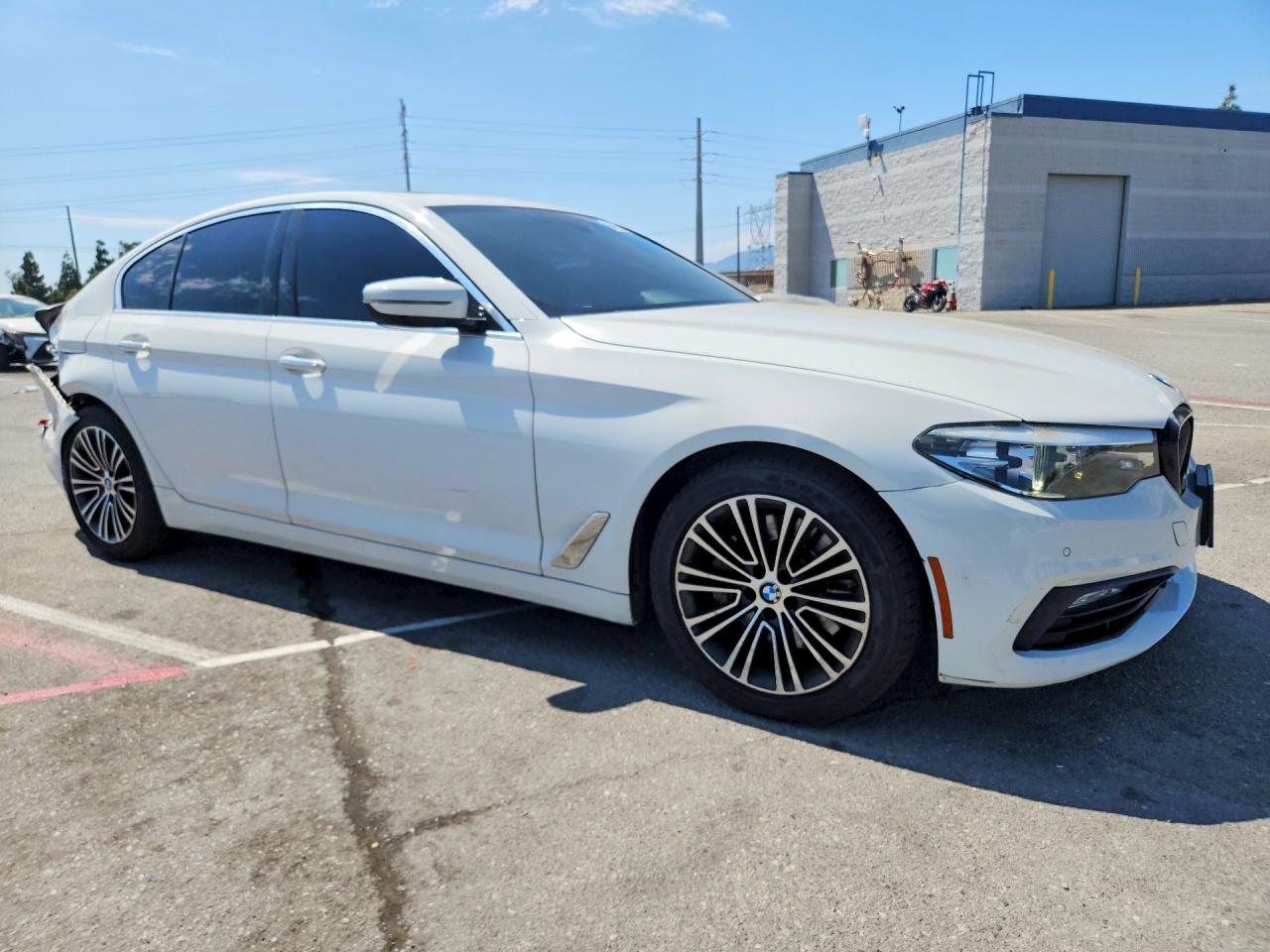 2017 BMW 530 I — снимка 4