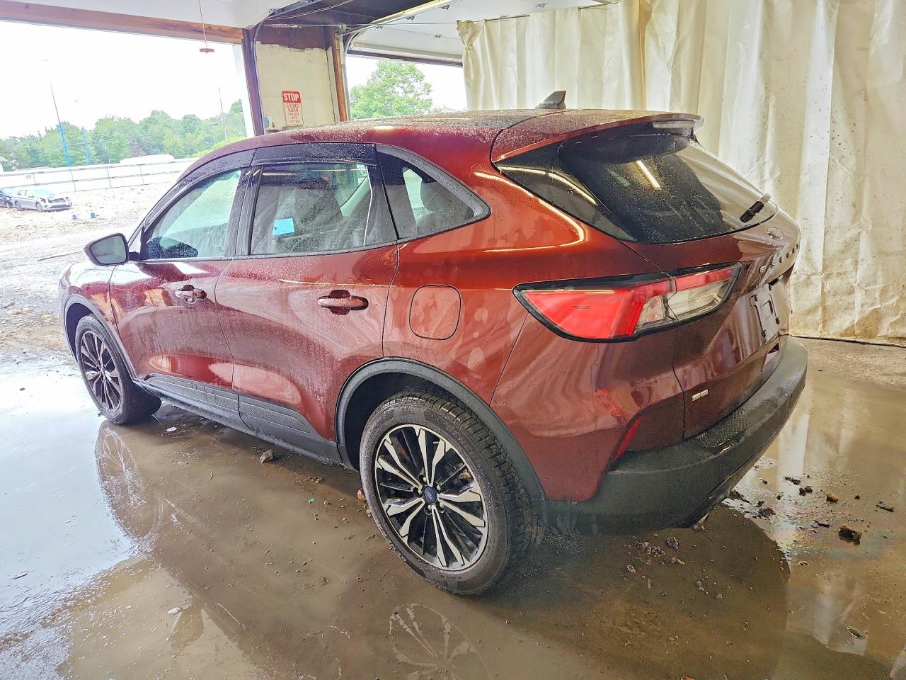 2021 FORD ESCAPE SE — снимка 2