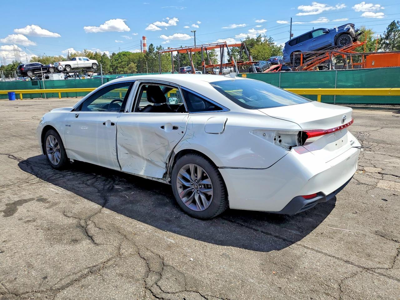 2019 TOYOTA AVALON HYBRID XLE — снимка 2