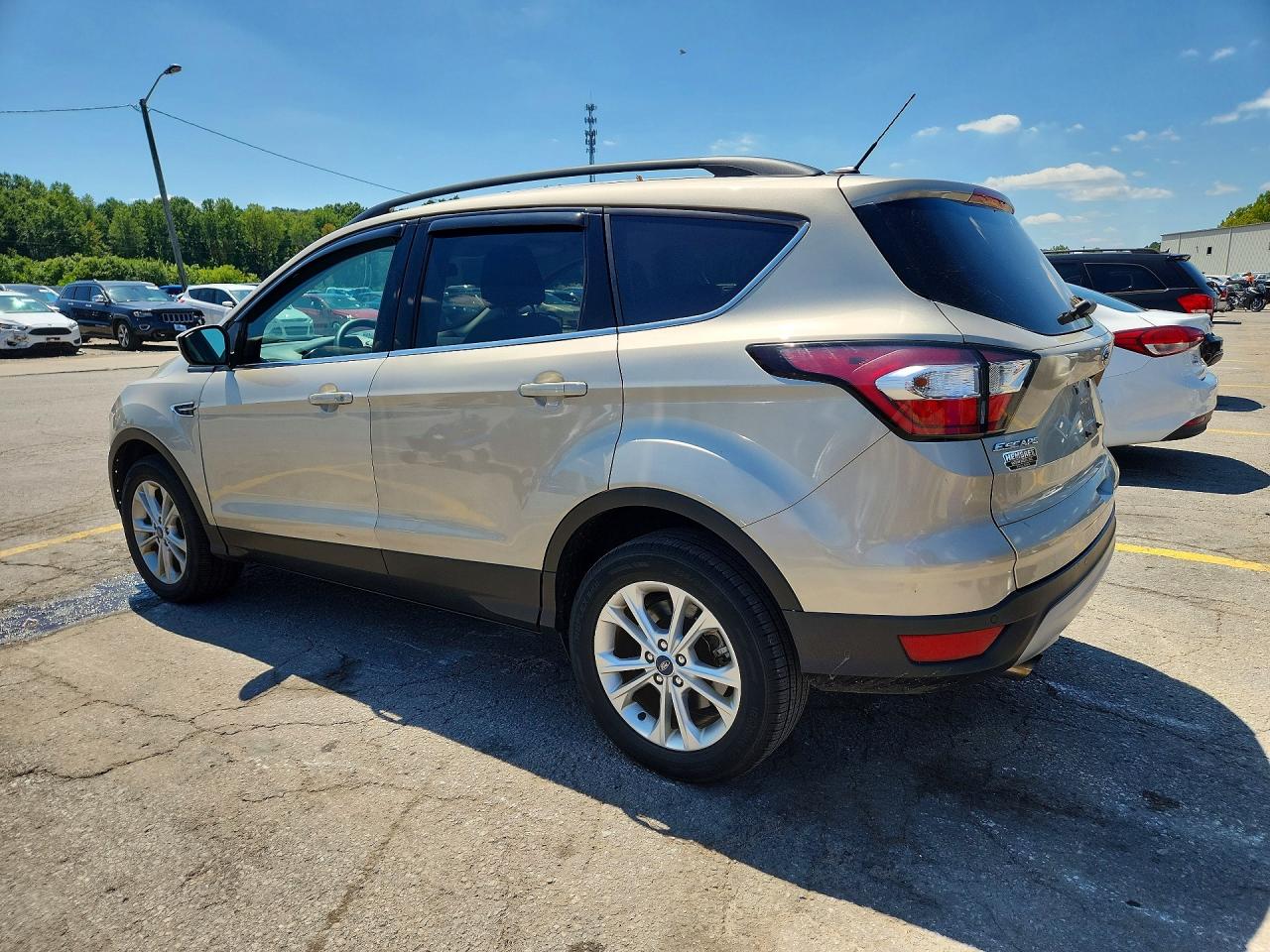 2017 FORD ESCAPE SE — снимка 2