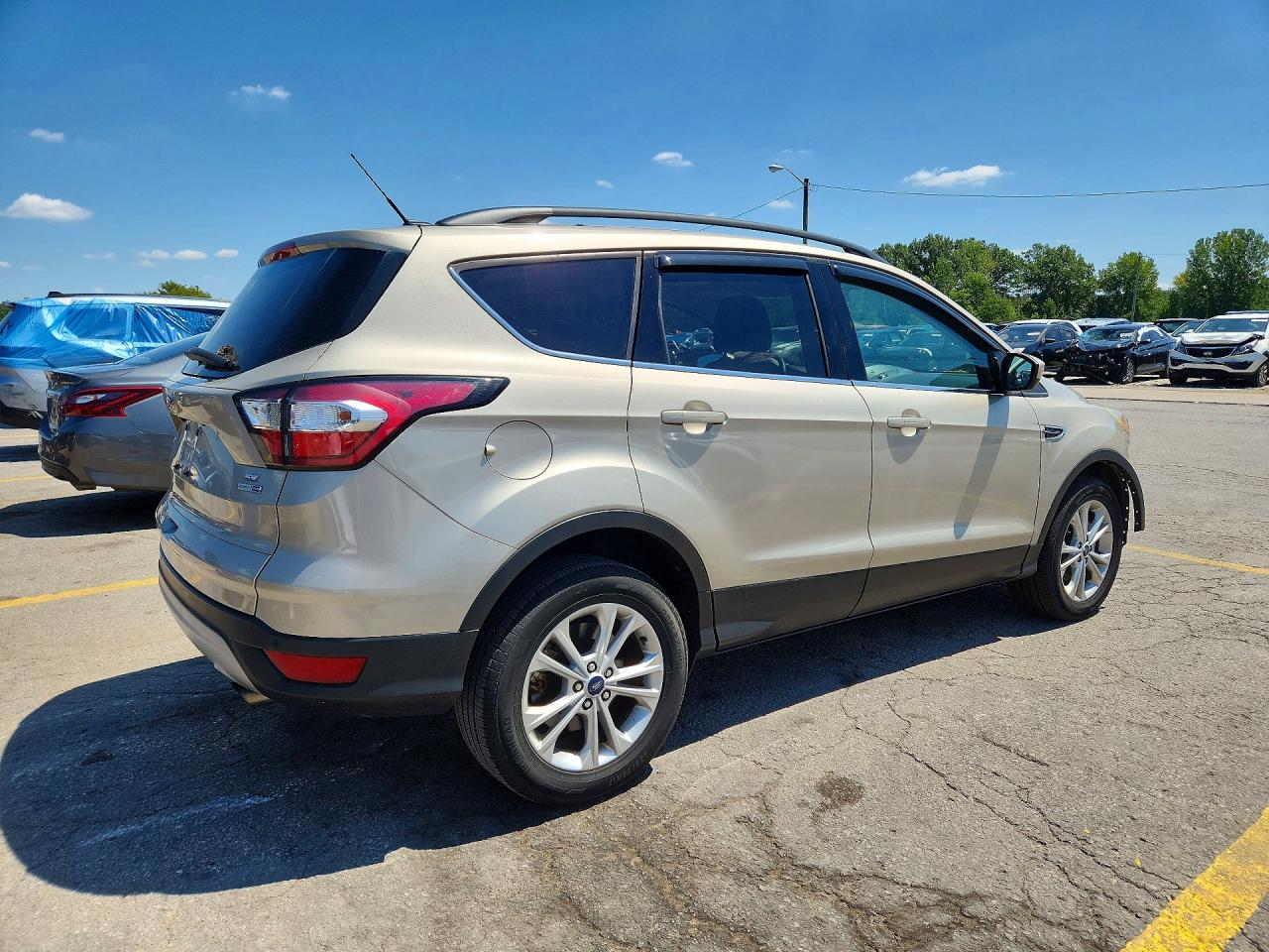 2017 FORD ESCAPE SE — снимка 3