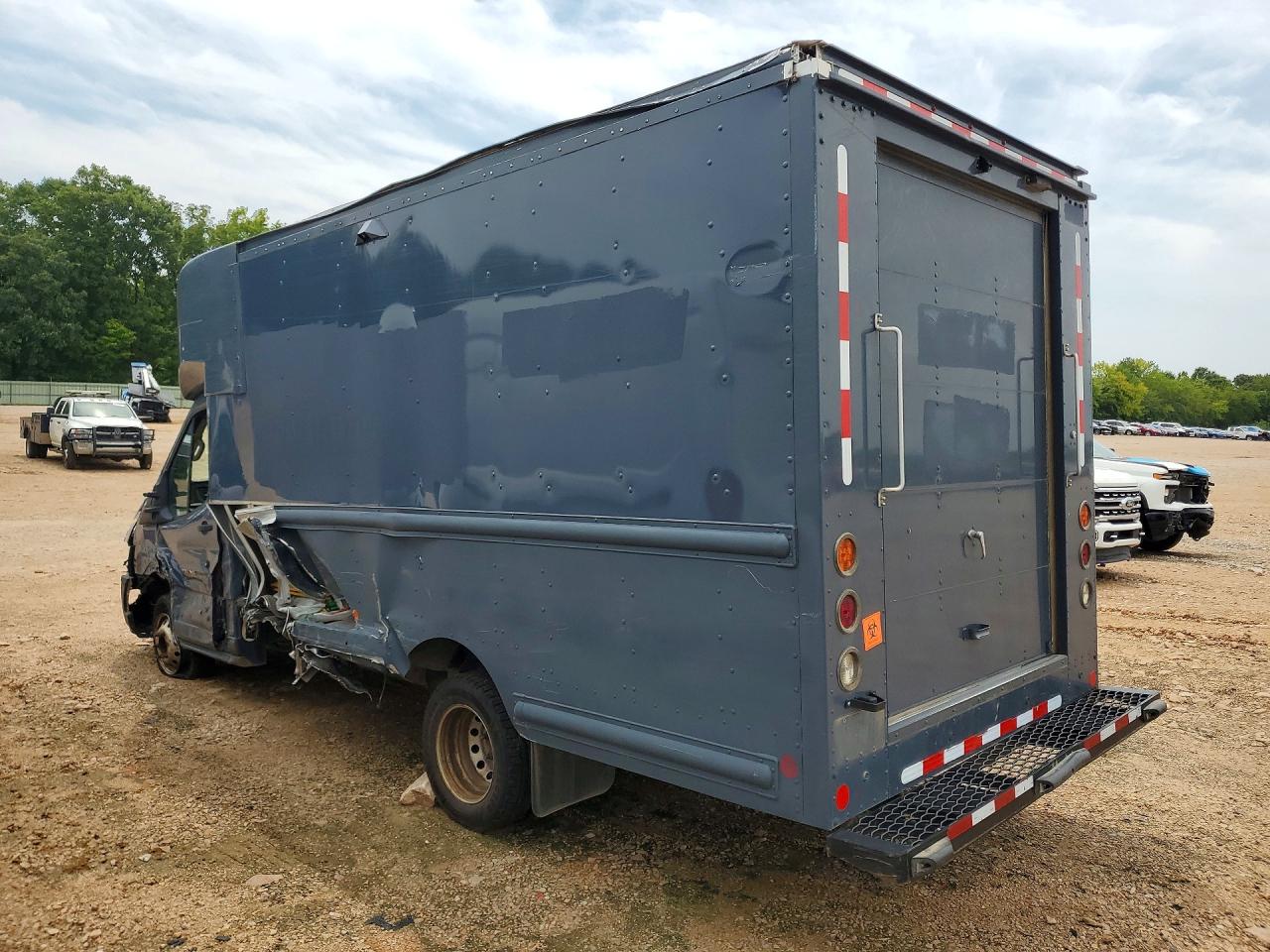 2021 FORD TRANSIT T-350 HD — снимка 2