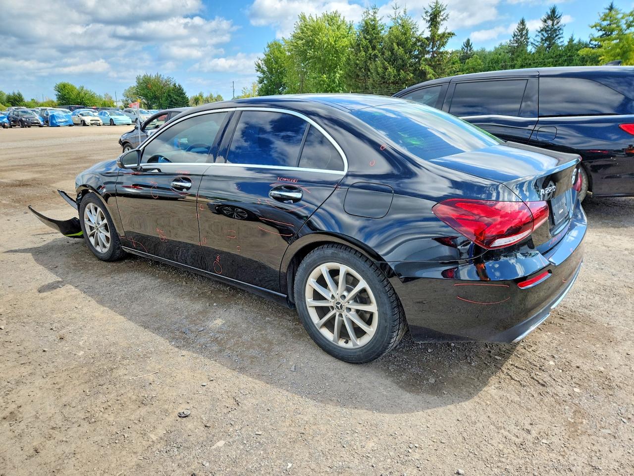 2021 MERCEDES-BENZ A 220 4MATIC — снимка 2