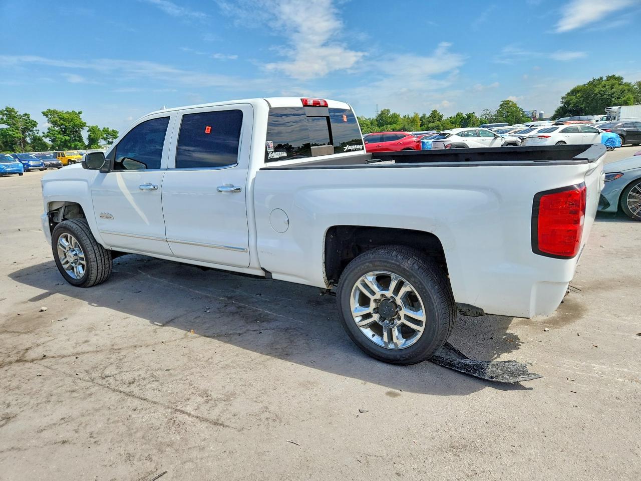 2017 CHEVROLET SILVERADO K2500 HIGH COUNTRY — снимка 2