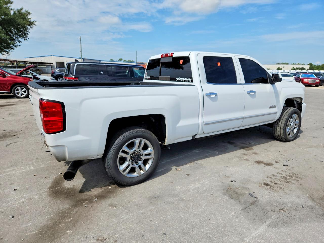 2017 CHEVROLET SILVERADO K2500 HIGH COUNTRY — снимка 3