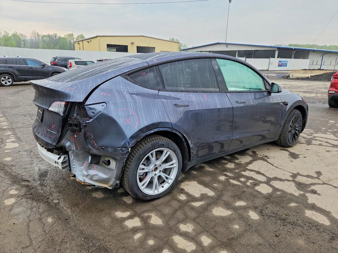 2023 TESLA MODEL Y — снимка 3