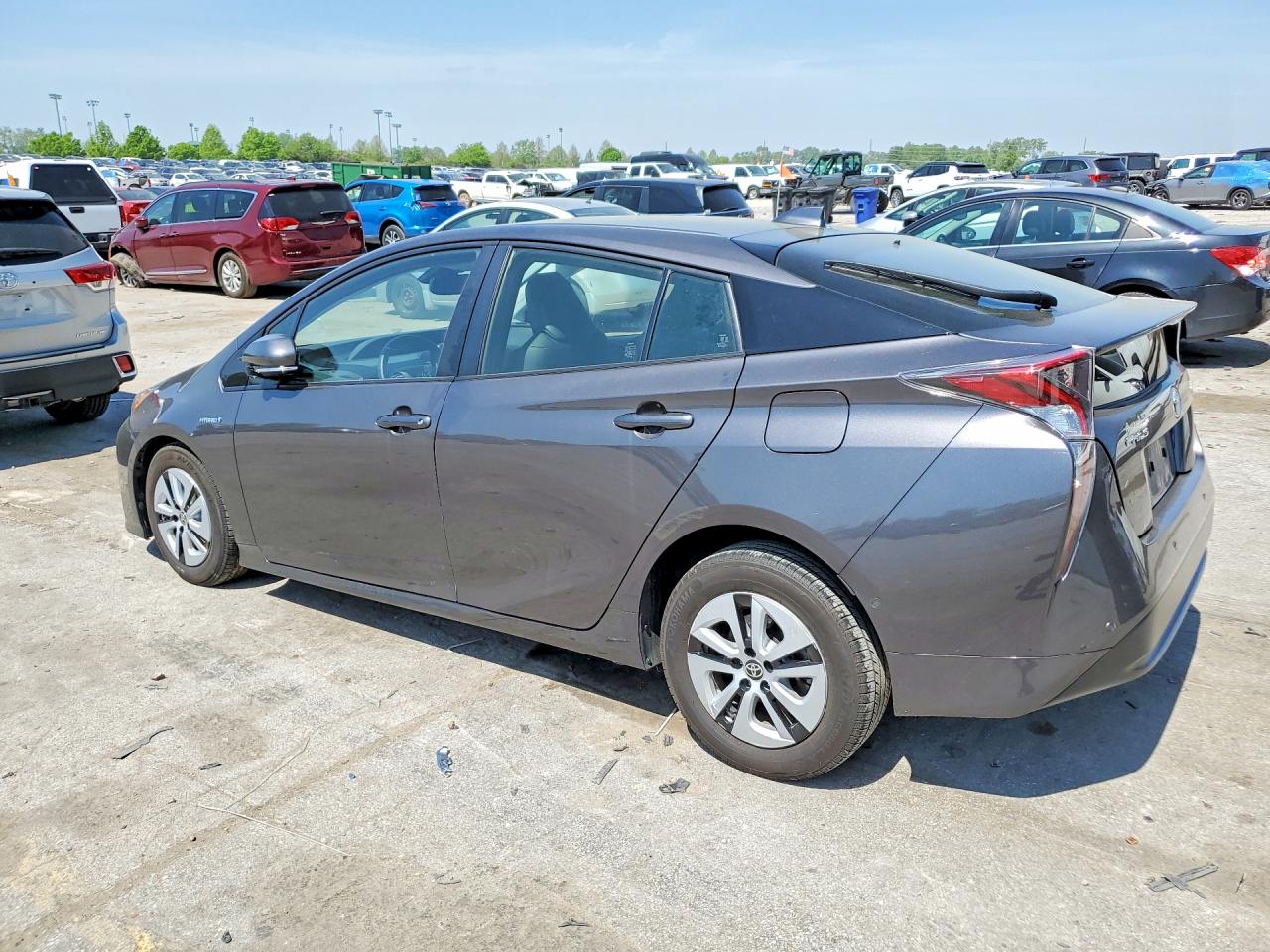 2018 TOYOTA PRIUS FOUR — снимка 2