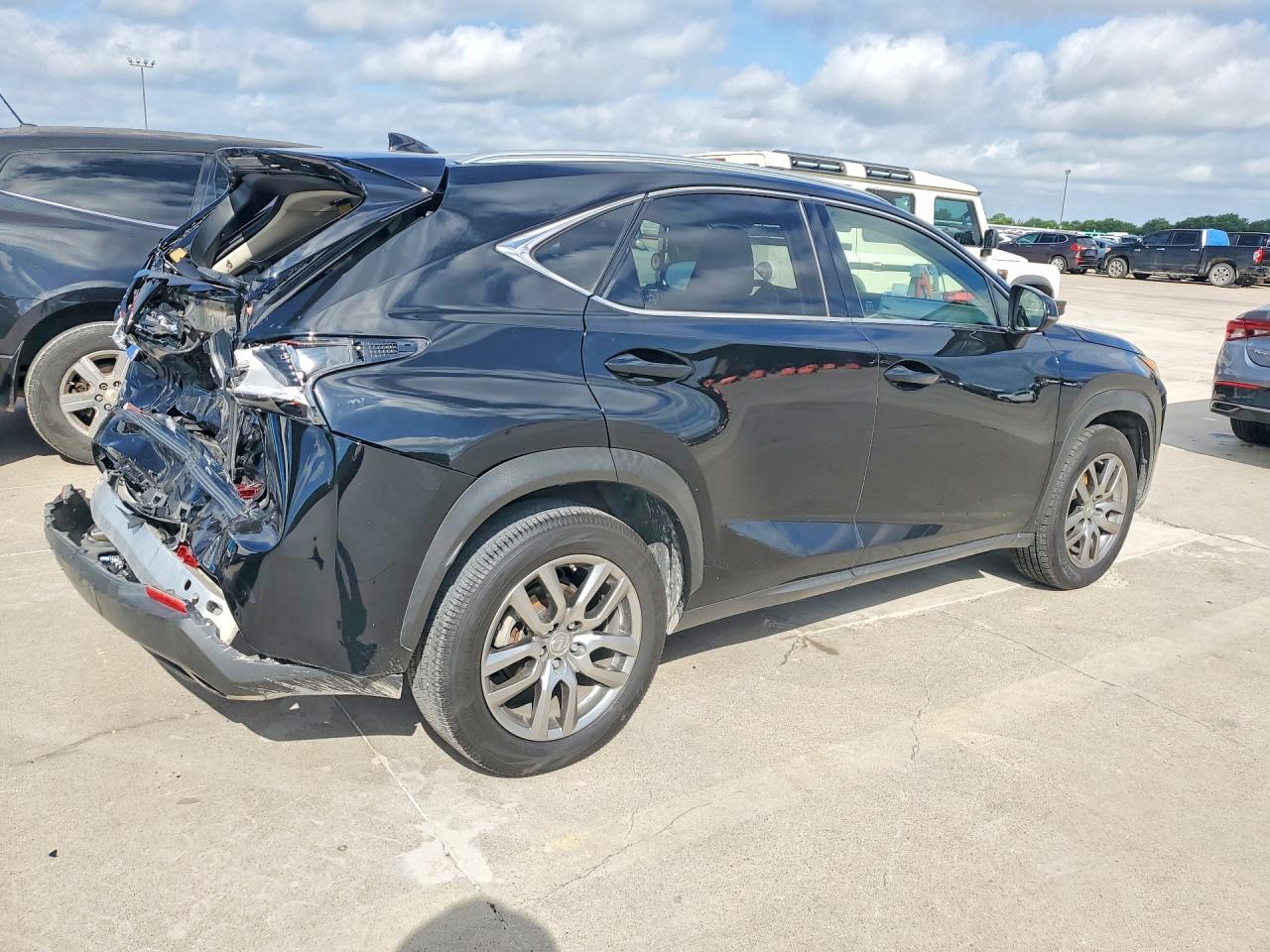 2016 LEXUS NX 200T BASE — снимка 3
