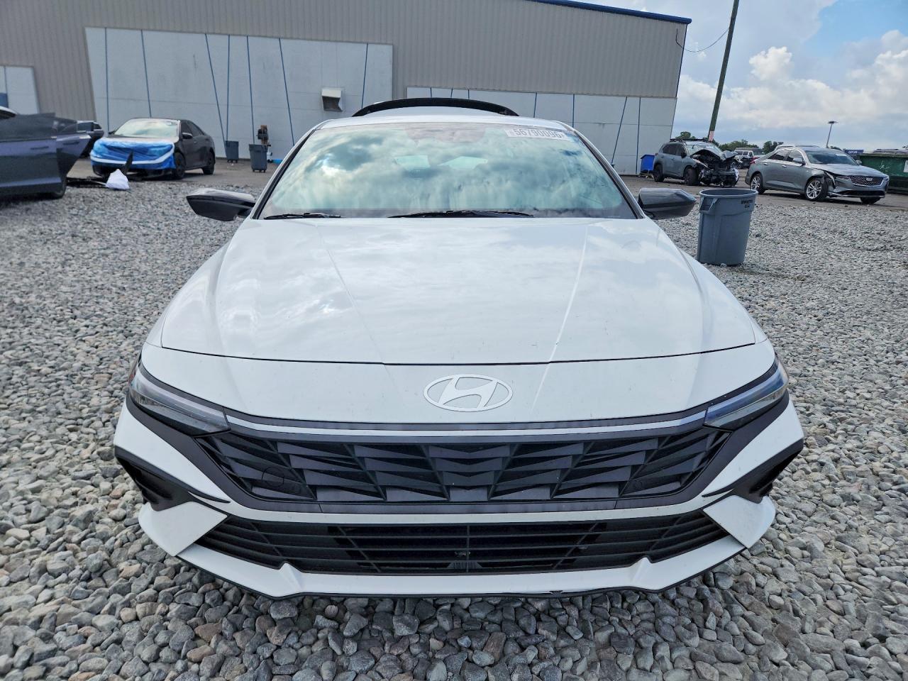 2025 HYUNDAI ELANTRA SEL SPORT — снимка 5