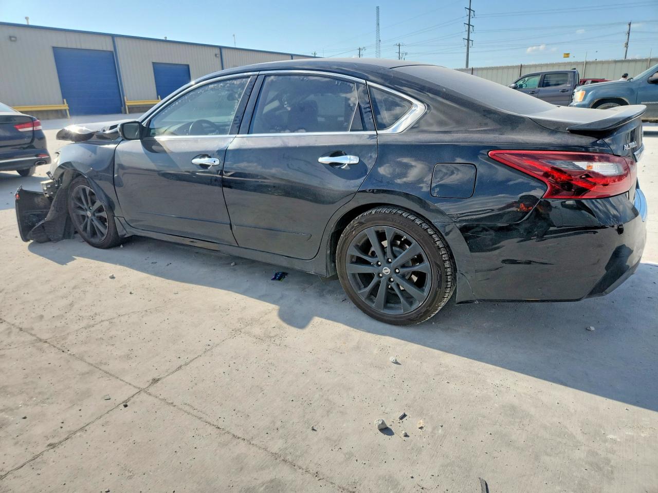 2017 NISSAN ALTIMA 2.5 SR — снимка 2