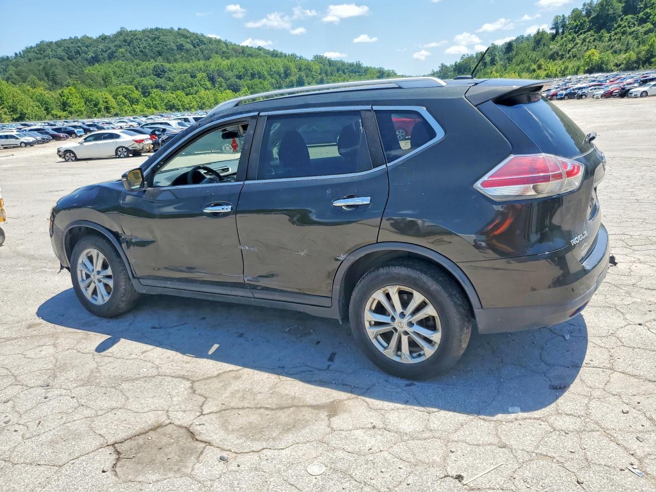 2016 NISSAN ROGUE SV — снимка 2