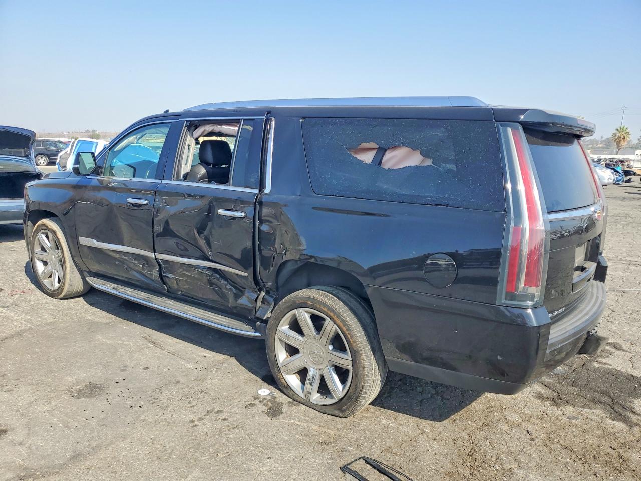 2020 CADILLAC ESCALADE ESV LUXURY — снимка 2