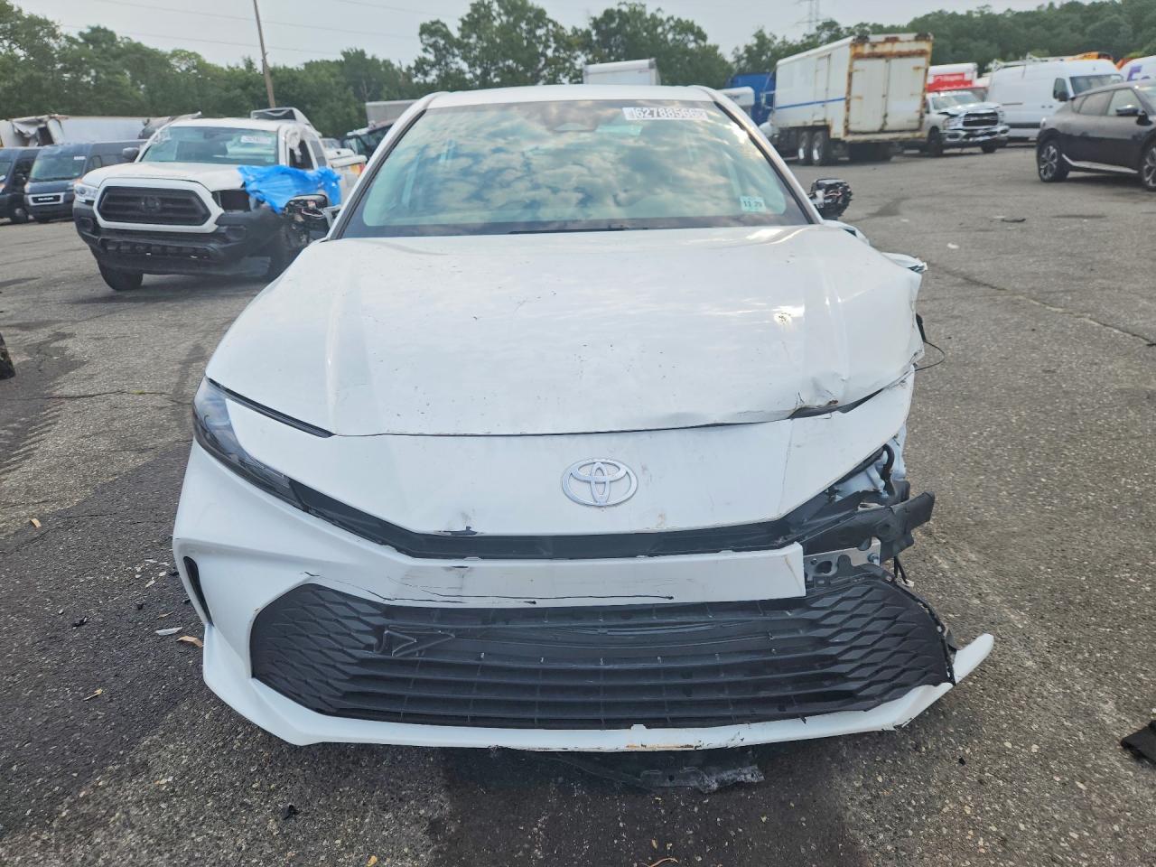 2026 TOYOTA CAMRY LE — снимка 5